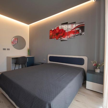 243B - Appartamento Mignon - Sara Home Chiavari, 200Metri Dal Mare Luaran gambar