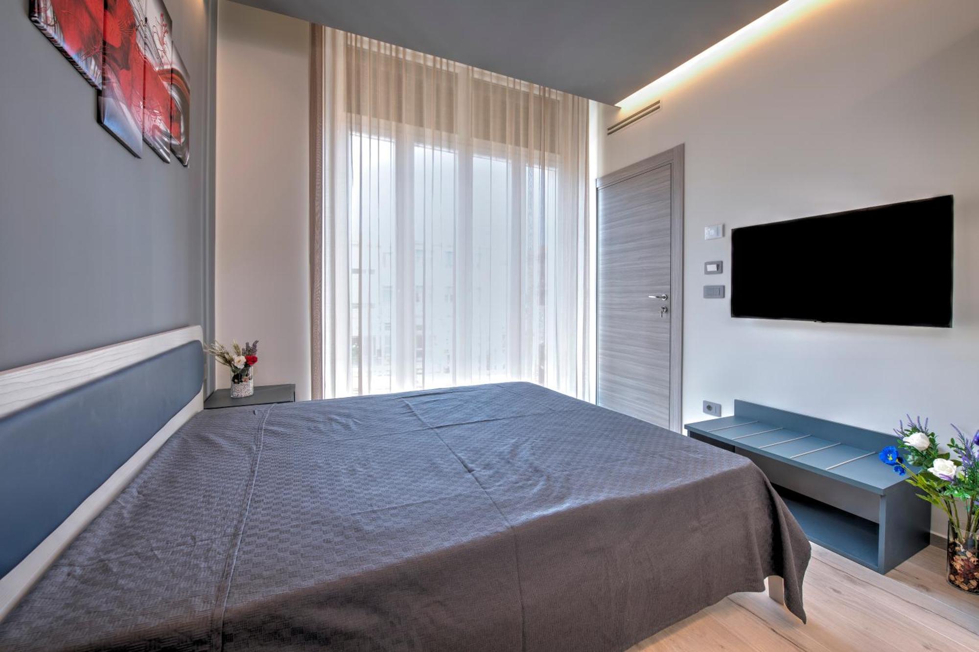 243B - Appartamento Mignon - Sara Home Chiavari, 200Metri Dal Mare Luaran gambar