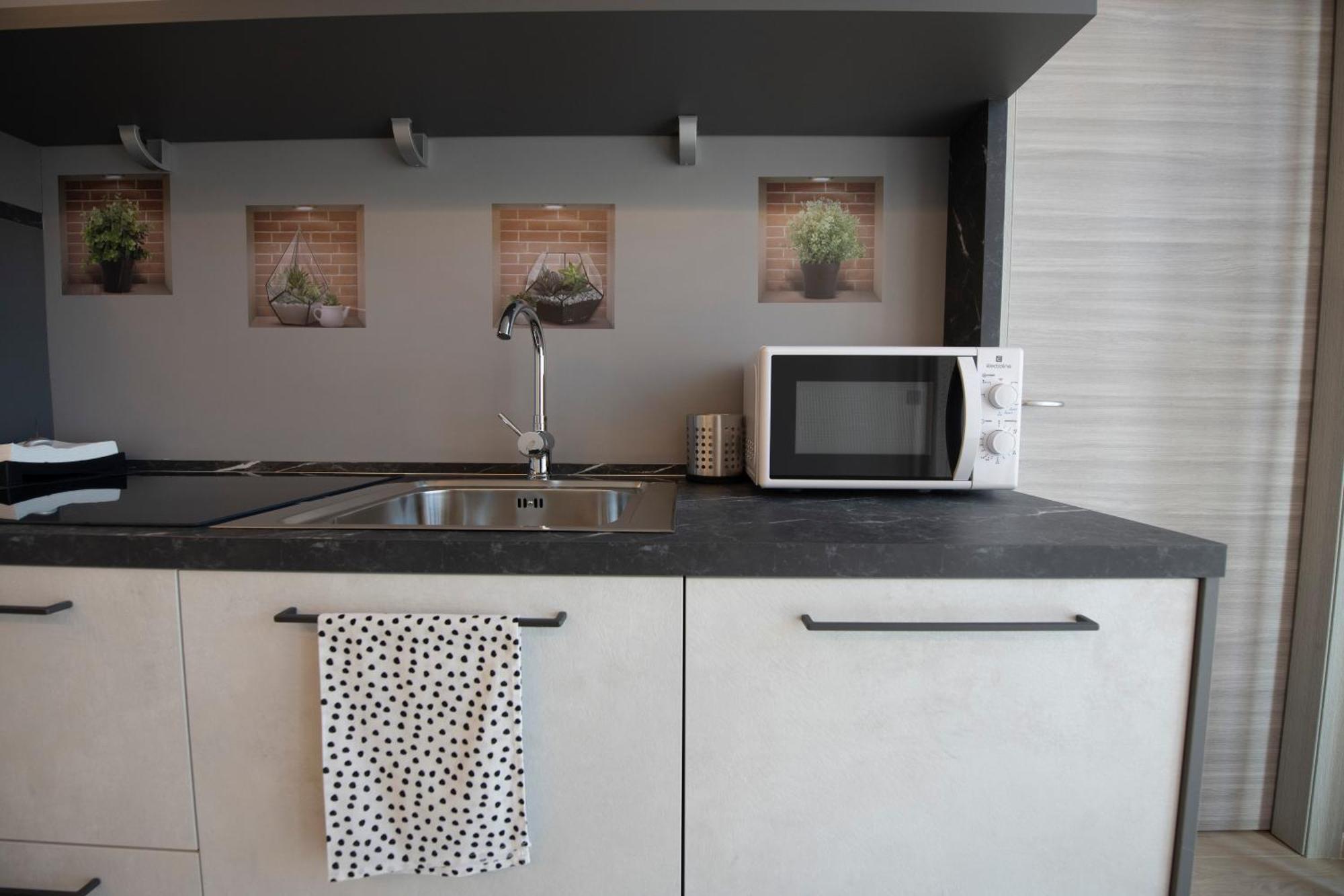 243B - Appartamento Mignon - Sara Home Chiavari, 200Metri Dal Mare Luaran gambar